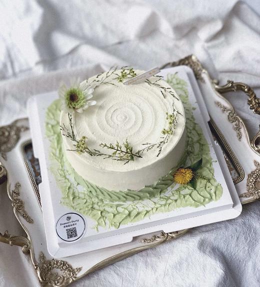 #春天在哪里呀# ins风极简奶油蛋糕 商品图0