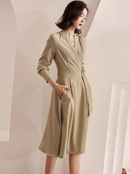 剩S 米思阳2024秋装新款气质减龄豆绿色中长款系带收腰大摆连衣裙0575 商品图3