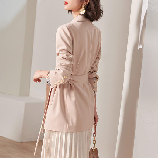 剩L/XL 米思阳2026春装新款知性优雅温柔卡其色系带收腰小西装外套女0174 商品图4