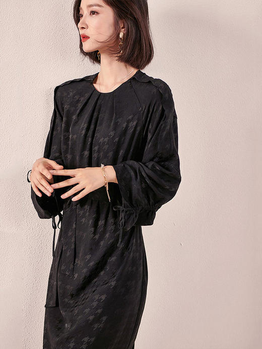 剩M/L/XL/XXL 米思阳2025秋装新款时尚复古千鸟格提花系带收腰醋酸连衣裙0197 商品图1