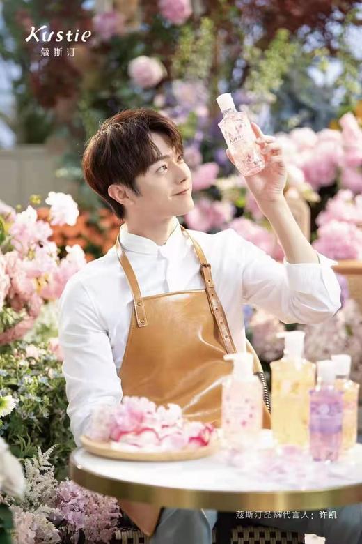 蔻斯汀花瓣沐浴露720ml 商品图3