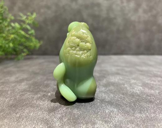 【御珠宫坊·传藏系列】碧玉牛手把件 商品图3