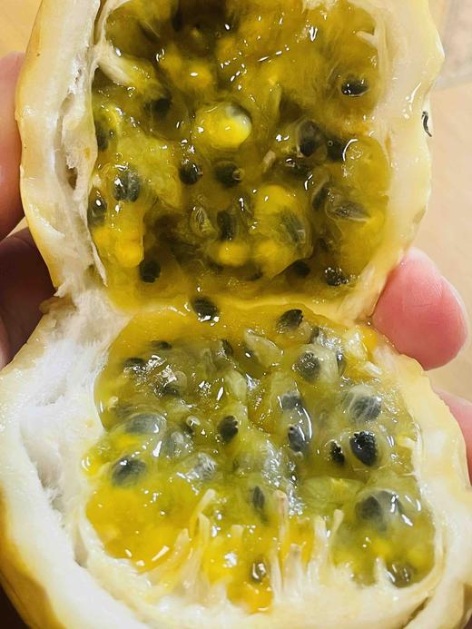 新品种百香果，超软籽！鲜甜可口，芳香四溢，Vc爆棚，美白抗流感利器。 商品图2