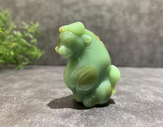 【御珠宫坊·传藏系列】碧玉牛手把件 商品图4