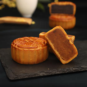 广式香辣牛肉月饼