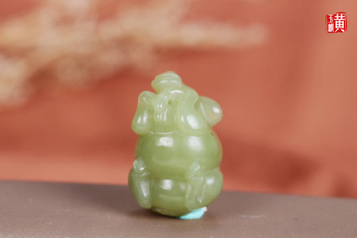 和田黄玉精雕牛【扭转乾坤】 商品图5