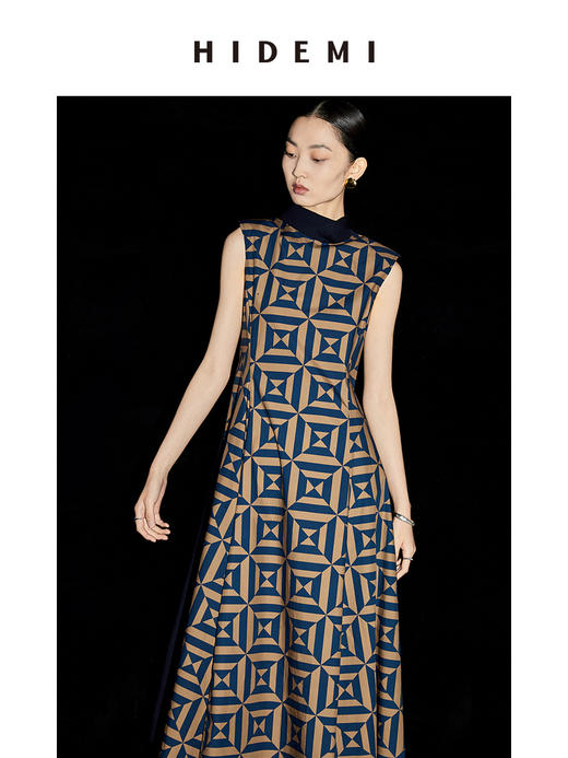 HIDEMI几何设计感印花背心连衣裙 商品图13