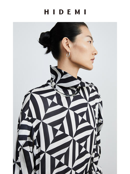 HIDEMI几何设计感黑白印花缎面连衣裙 商品图9