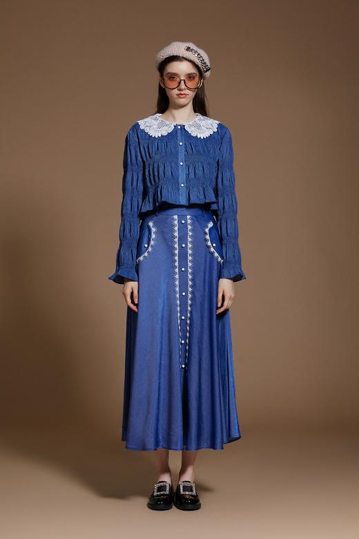 立体蕾丝领蓝色牛仔压褶上衣 商品图0