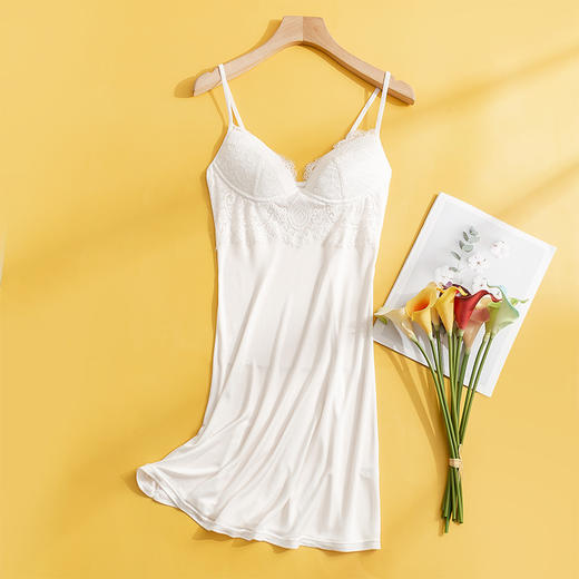TG-TG03S162真丝吊带裙 蕾丝性感睡裙带胸垫夏季薄款打底裙家居服诱惑 商品图5