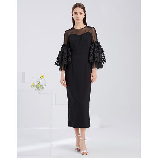 EITIE爱特爱秋季新款网纱镂空气质包臀喇叭袖长款礼服连衣裙 商品图1