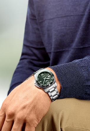 LONGINES 浪琴康卡斯潜水系列自动机械腕表 Ø 41.00 mm 防水深度300m 约72小时动力储存 专柜造册直发 全国联保 商品图1