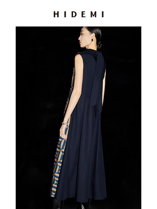 HIDEMI几何设计感印花背心连衣裙 商品图14