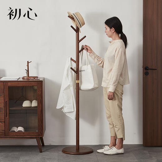 初心| 实木落地衣帽架 商品图1