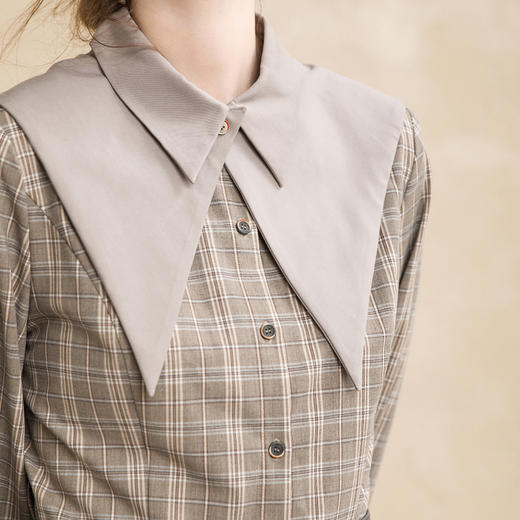 famecoco范可儿格子连衣裙女秋装长袖衬衫裙中长款F216FA019 商品图1