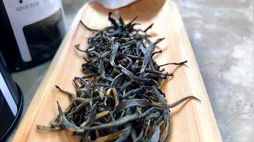 【桐木关手作金骏眉】| 桐木村特级芽头采摘、纯手工制茶, 蜜香浓郁、汤水甜润！ 商品图1