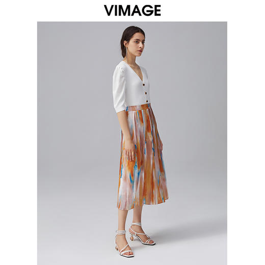 VIMAGE纬漫纪秋季新款女装中长款优雅印花A字裙半身裙V1506120半裙 商品图1