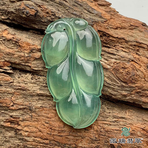 派瑞翡翠 翡翠挂件 冰种 淡绿色 商品图1