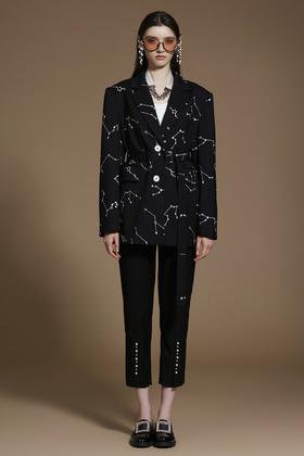 黑白星象图绣花廓形两穿式中性西装外套