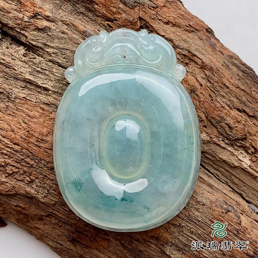 派瑞翡翠 翡翠挂件 冰糯种 淡绿色 商品图3