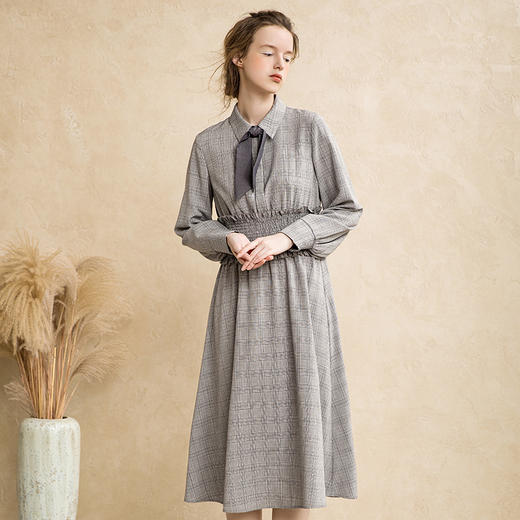 Famecoco范可儿秋格纹连衣裙法式复古收腰中长裙女F216FA017 商品图1