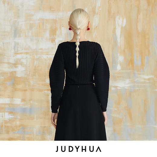 JUDYHUA 红唇刺绣针织上衣 JHB3M014 商品图2