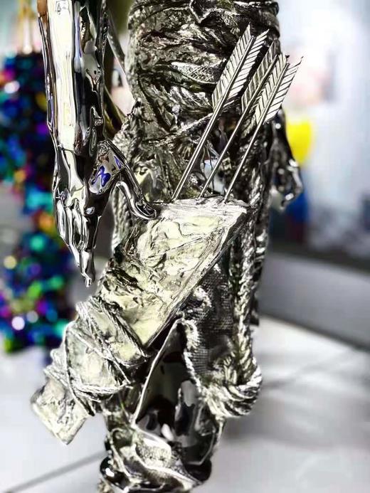 任哲《平原少年》雕塑 商品图7