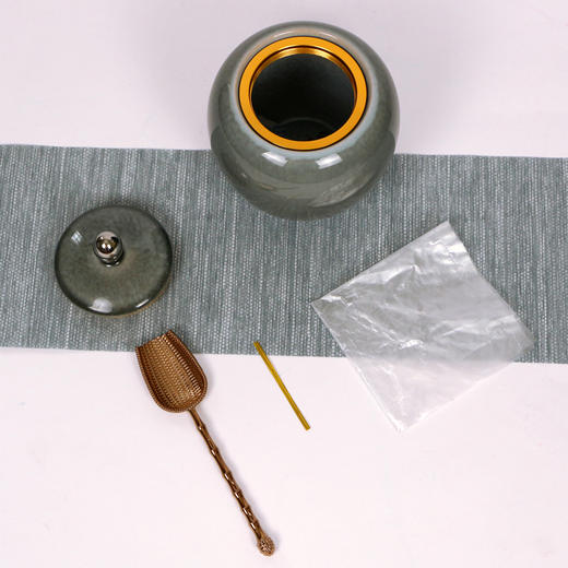 国粹小单【毛尖•灰色】145元一套 /一件10套/单瓷+茶勺约装半斤 商品图5