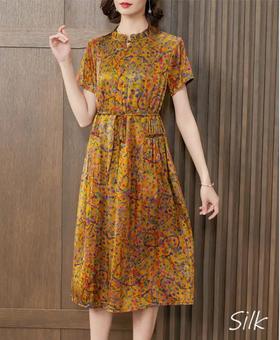 XT 21017-1活力气质宽松腰小碎花香云纱桑蚕丝连衣裙