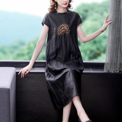 AHM- myx8692 香云纱短袖连衣裙2021新季坦领中国风设计感刺绣气质妈妈装裙 商品图2