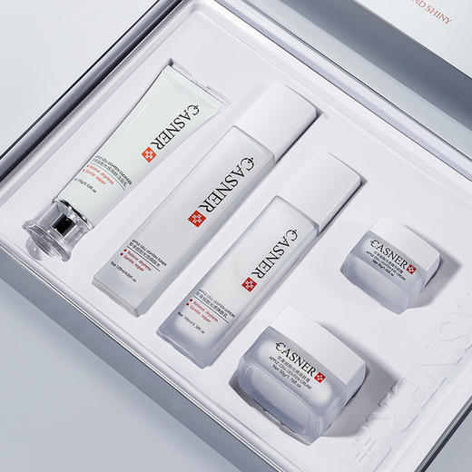 【美妆个护】康雪苹果细胞光感焕肤套盒 补水嫩肤保湿院线护肤品套装 商品图0