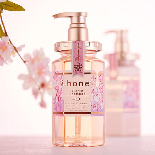 &honey 安蒂花子 水感丰盈滋养樱花洗发水 440ml 商品图1