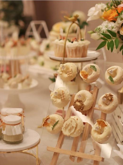 森系主题订婚蛋糕 商品图0