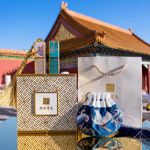 故宫博物院鹤禧觉色荷包2支装礼盒368元 商品图2