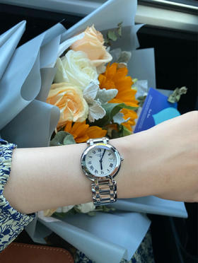 浪琴心月简洁表盘款，台湾V8出品，蓝宝石镜面，进口石英机芯，限时优惠价🉐️