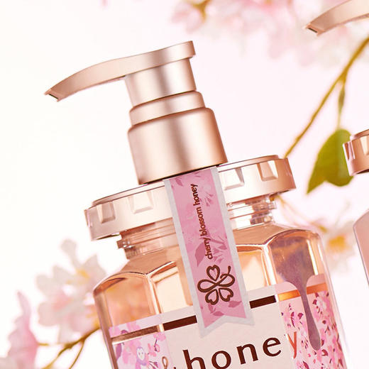 &honey 安蒂花子 水感丰盈滋养樱花洗发水 440ml 商品图2