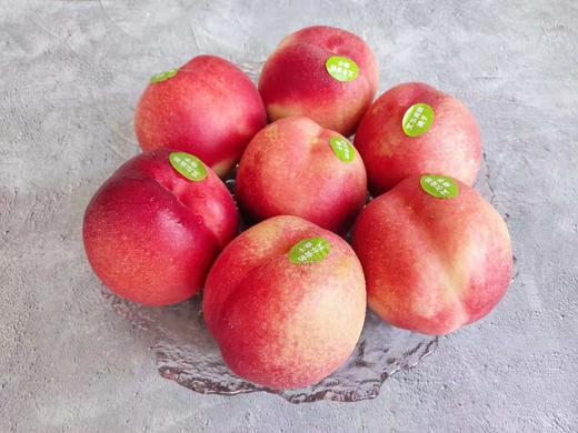 来自新疆和田雪桃集颜值与口感于一身的香甜多汁桃香浓郁甘甜如蜜入口