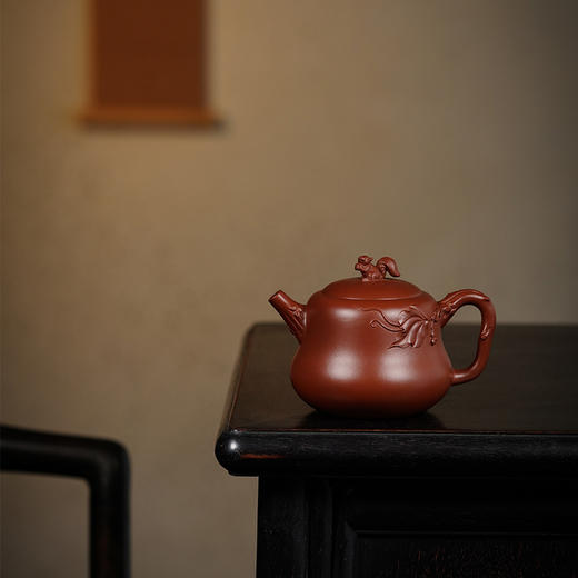 龙德堂陶艺 徐飞制 《松鼠葡萄》原矿底槽清 270cc 库存请咨询客服 商品图0