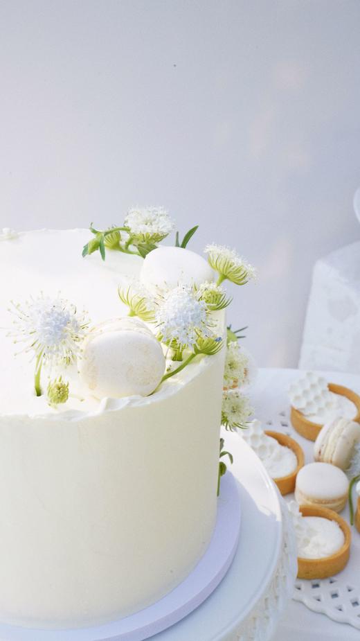 白绿色户外婚礼甜品台 商品图3