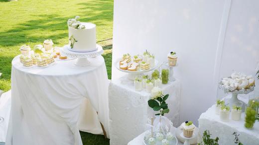 白绿色户外婚礼甜品台 商品图0