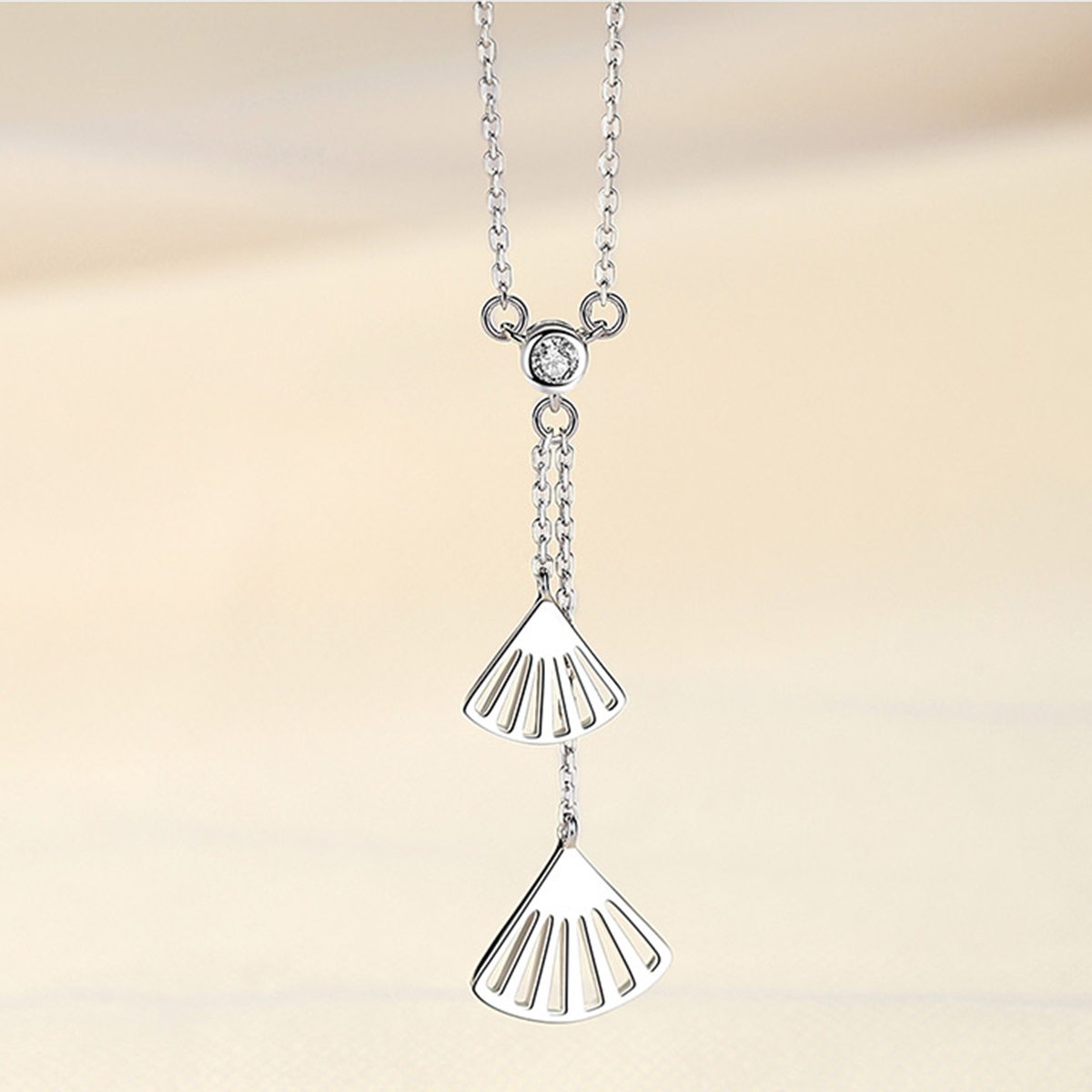 IU925纯银扇舞裙摆项链送女友闺蜜节日生日礼物