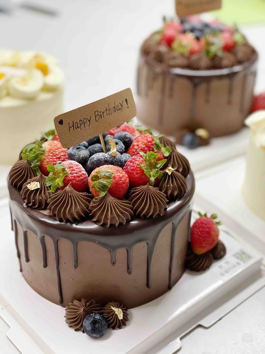 巧克力遇上草莓，法芙娜蛋糕体搭配牛奶巧克力奶油夹心，满口都是幸福和满足 商品图7