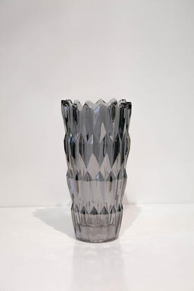 锯口满天香水花瓶