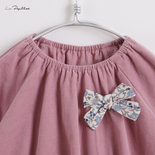 【马克珍妮 法式系列】新款秋装 女童灯芯绒落肩小衫213017 商品图3