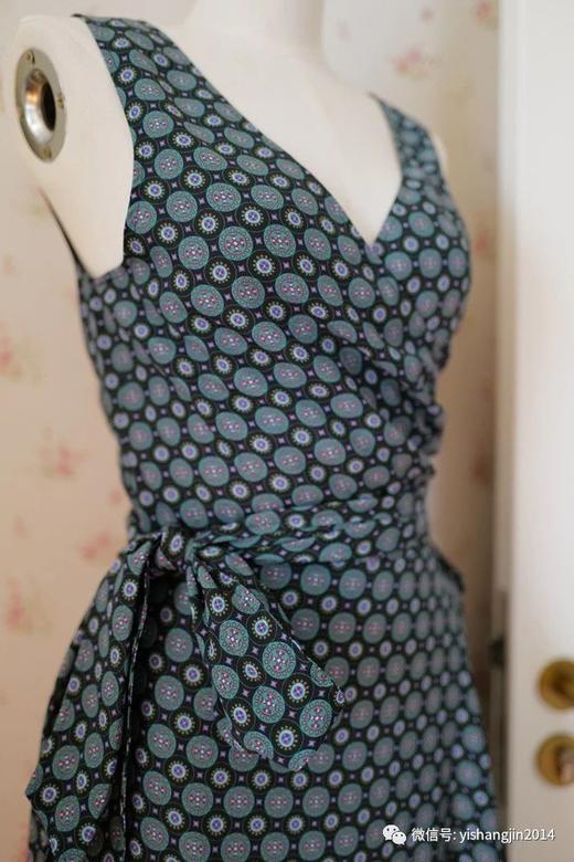 26年年初福利~5折--Tory Burch裹身无袖连衣裙 商品图3