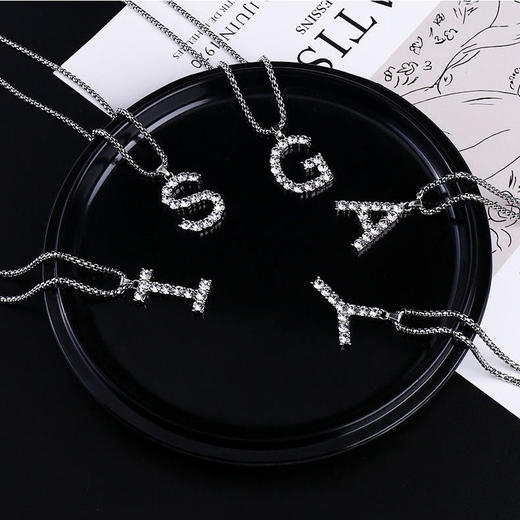 【72小时发货-9.9包邮】字母项链 26个kc英文项链 DIY吊坠镶钻锁骨链 商品图4