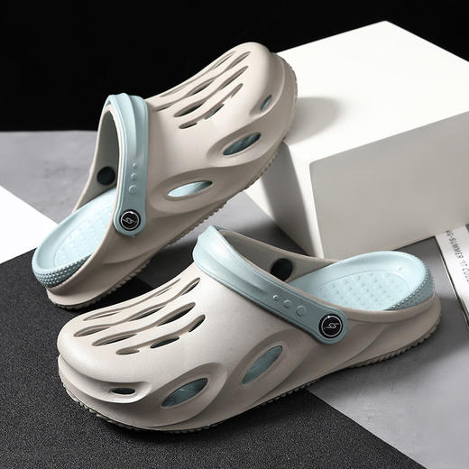 韩版洞洞鞋2021新款情侣百搭厚底防滑沙滩凉拖鞋 商品图0