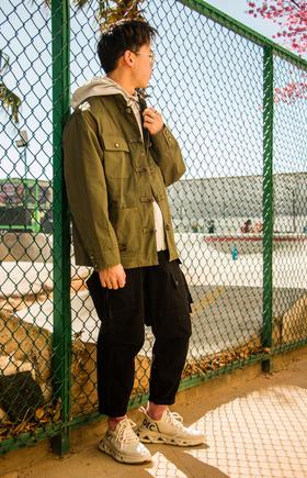 1J1002D多口袋工装夹克