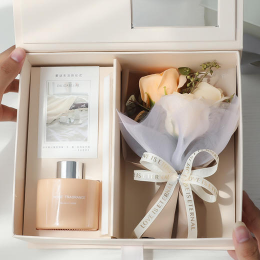 【香皂花礼盒】七夕情人节创意教师节礼物文娱花鸟香薰瓶花束伴手礼 商品图3