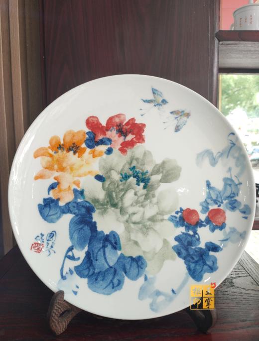 徐国琴：釉下五彩花开富贵赏盘 商品图0
